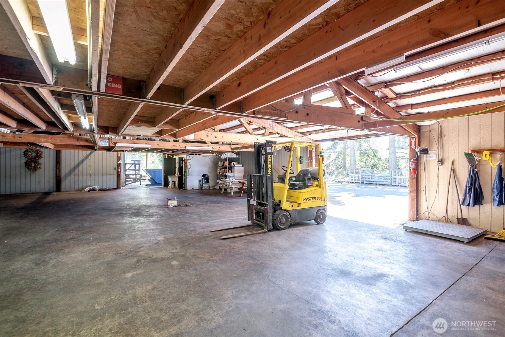 10709 12th Avenue Property Photo 11