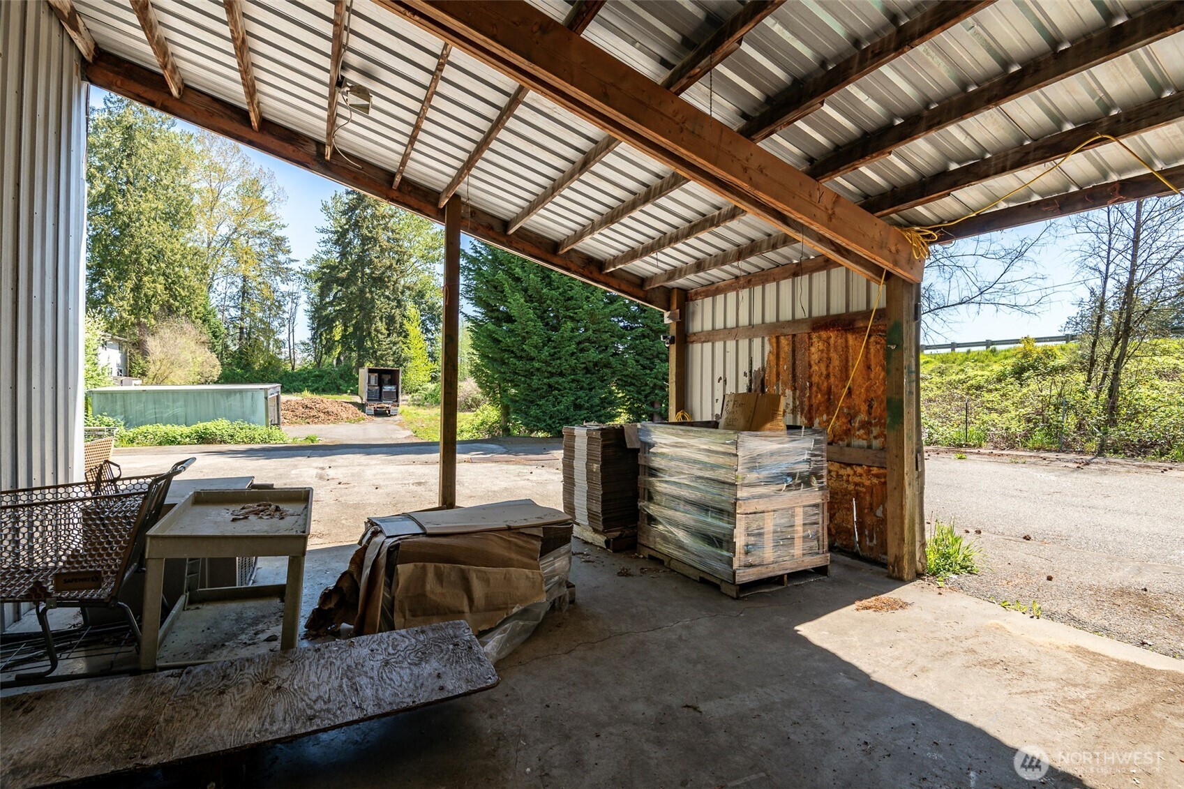 10709 12th Avenue Property Photo 14
