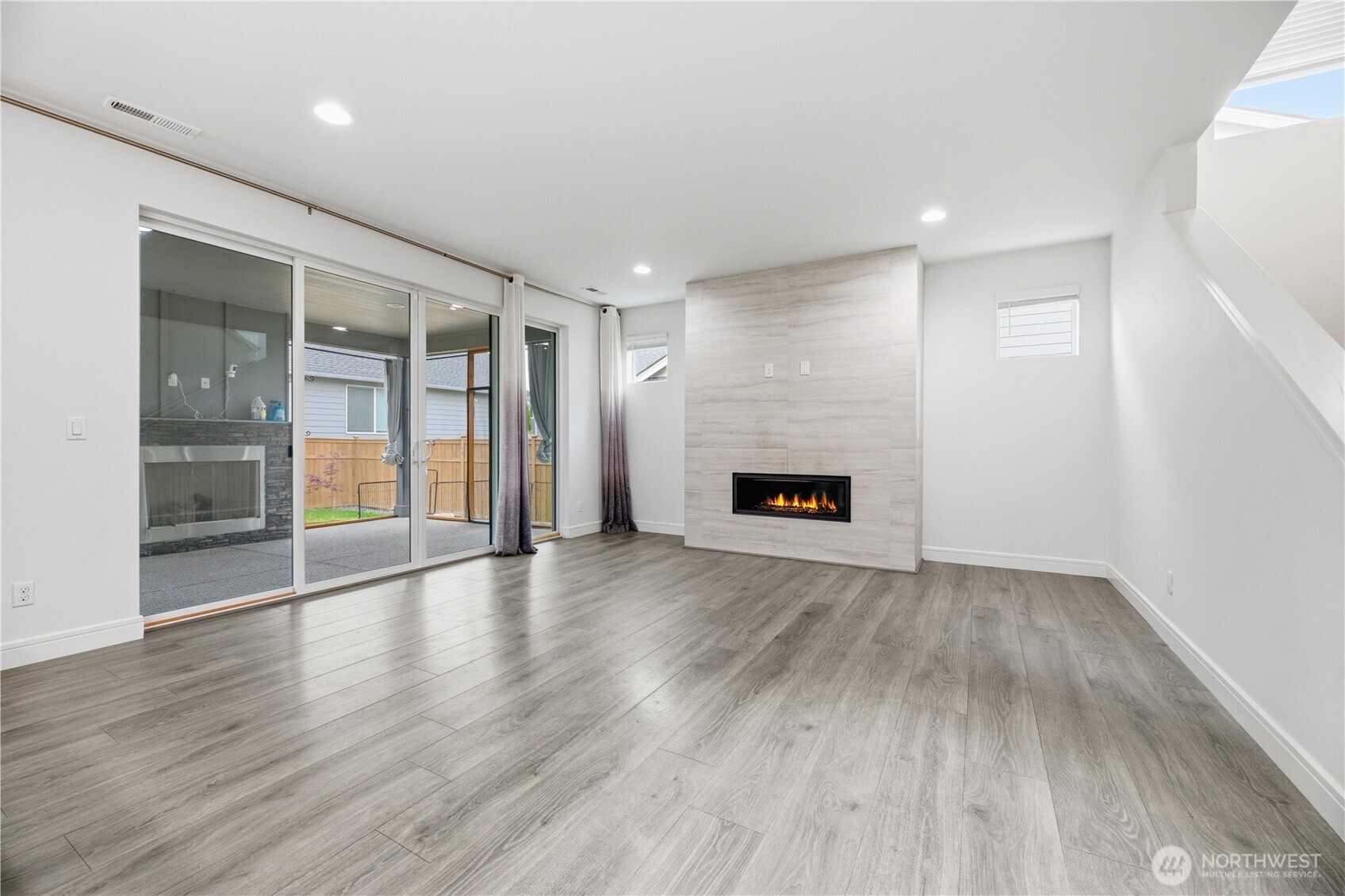 23107 70th Street Property Photo 3