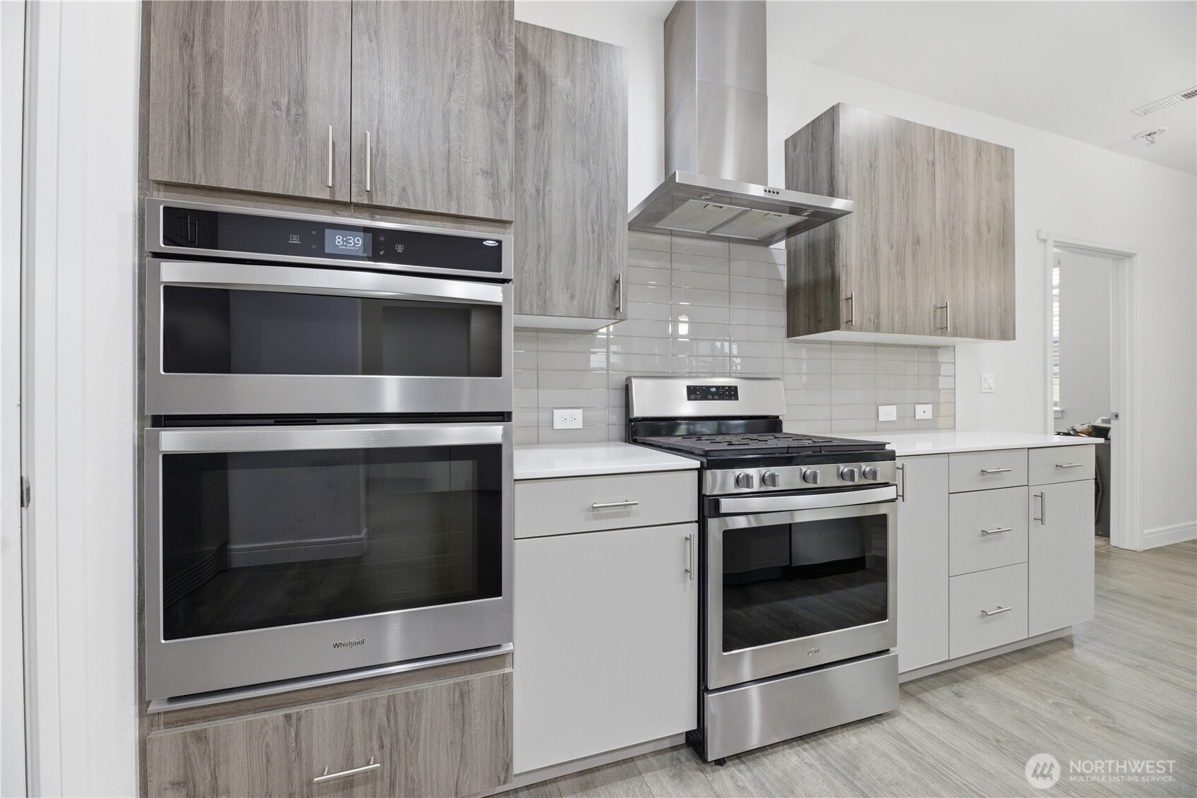 23107 70th Street Property Photo 7