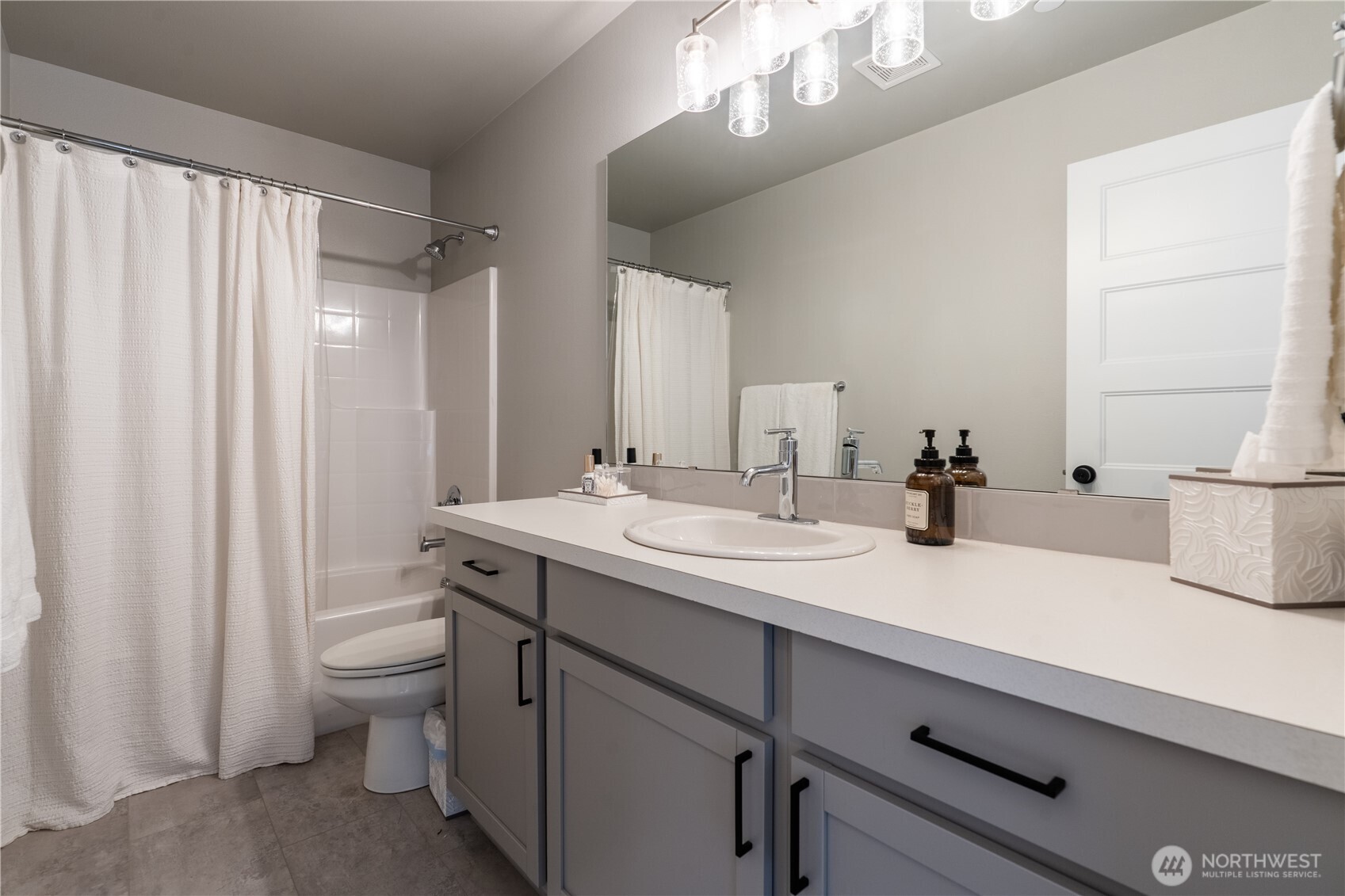 8788 68th Place Property Photo 21