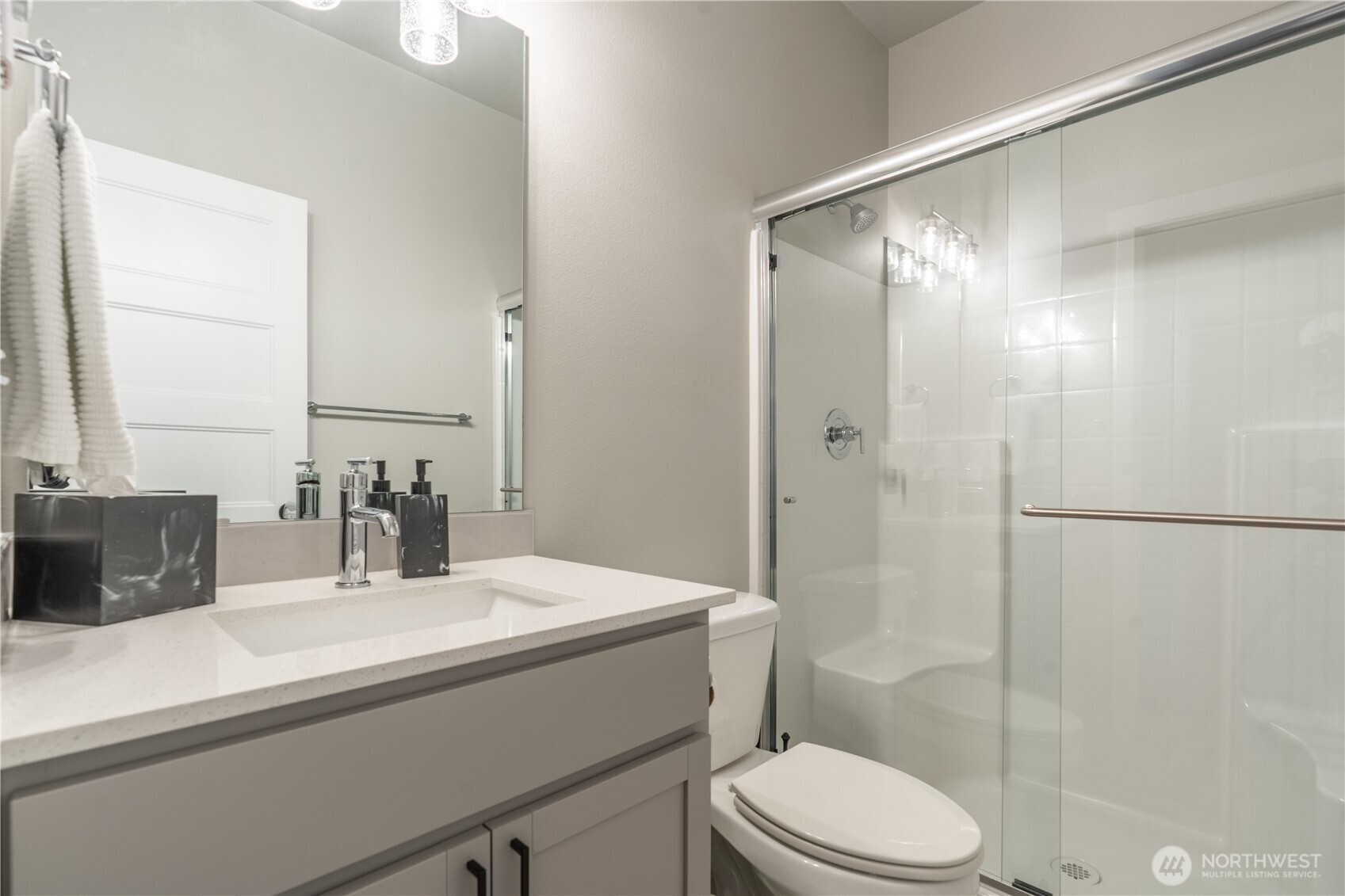 8788 68th Place Property Photo 24
