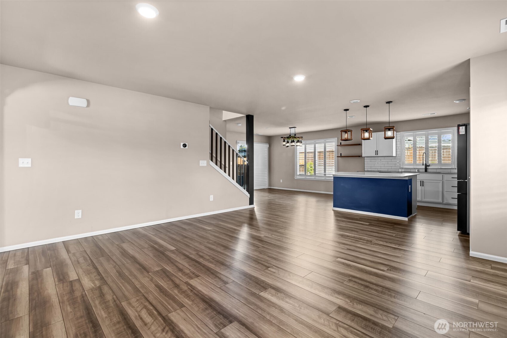 2236 Cantergrove Drive Property Photo 6