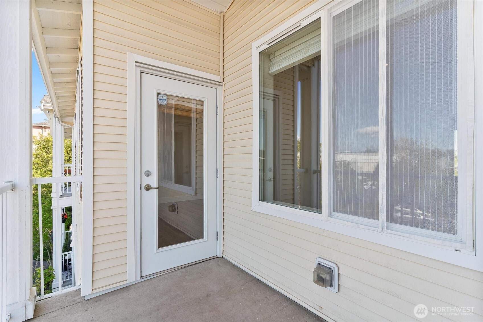 14915 38th Drive F3011 Property Photo 23