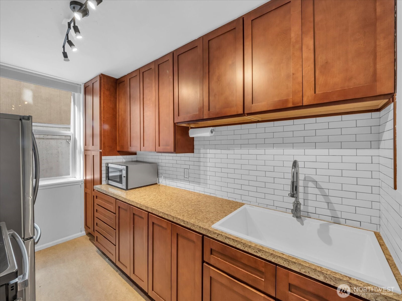 7 Harrison Street 17 Property Photo 8