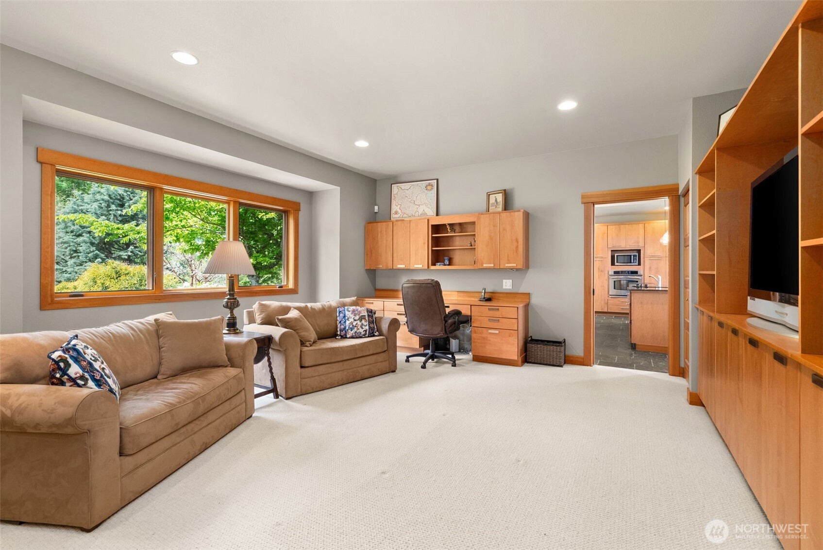 4702 Luhr Road Property Photo 17
