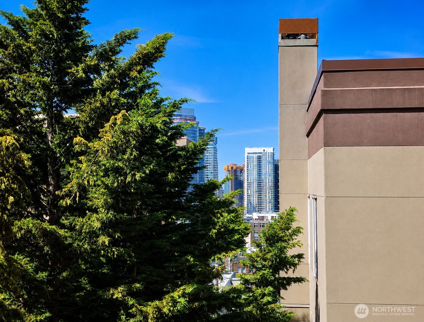 712 E Denny Way 502 Property Photo 15