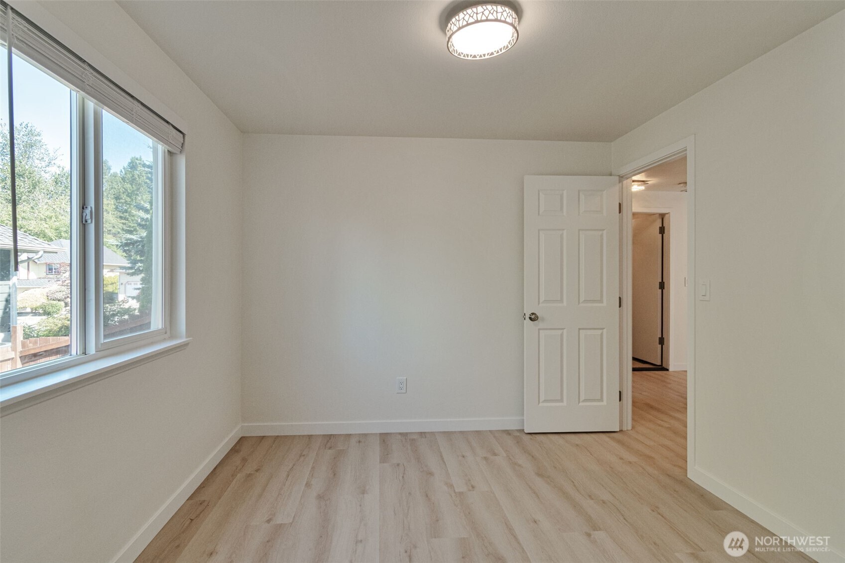 4504 220th Sw Street Property Photo 14