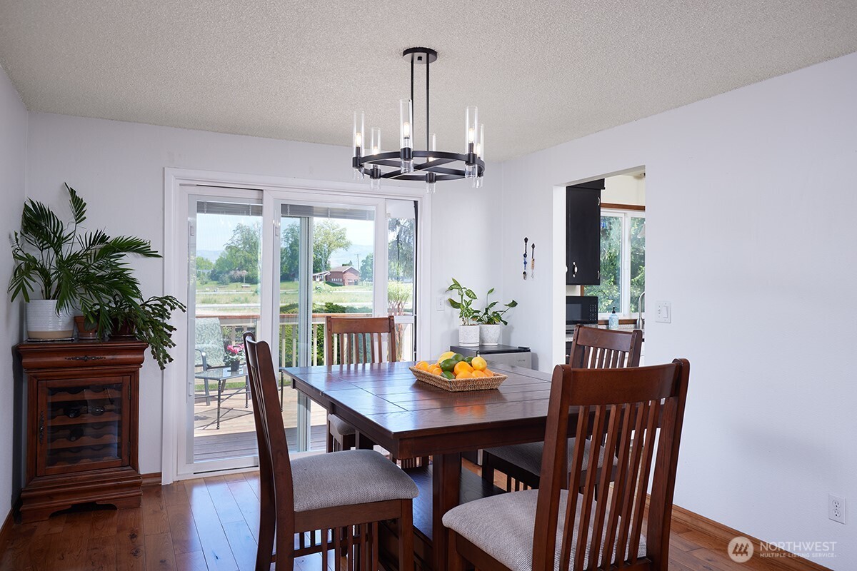 1190 Lancer Property Photo 11