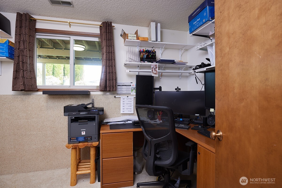 1190 Lancer Property Photo 25