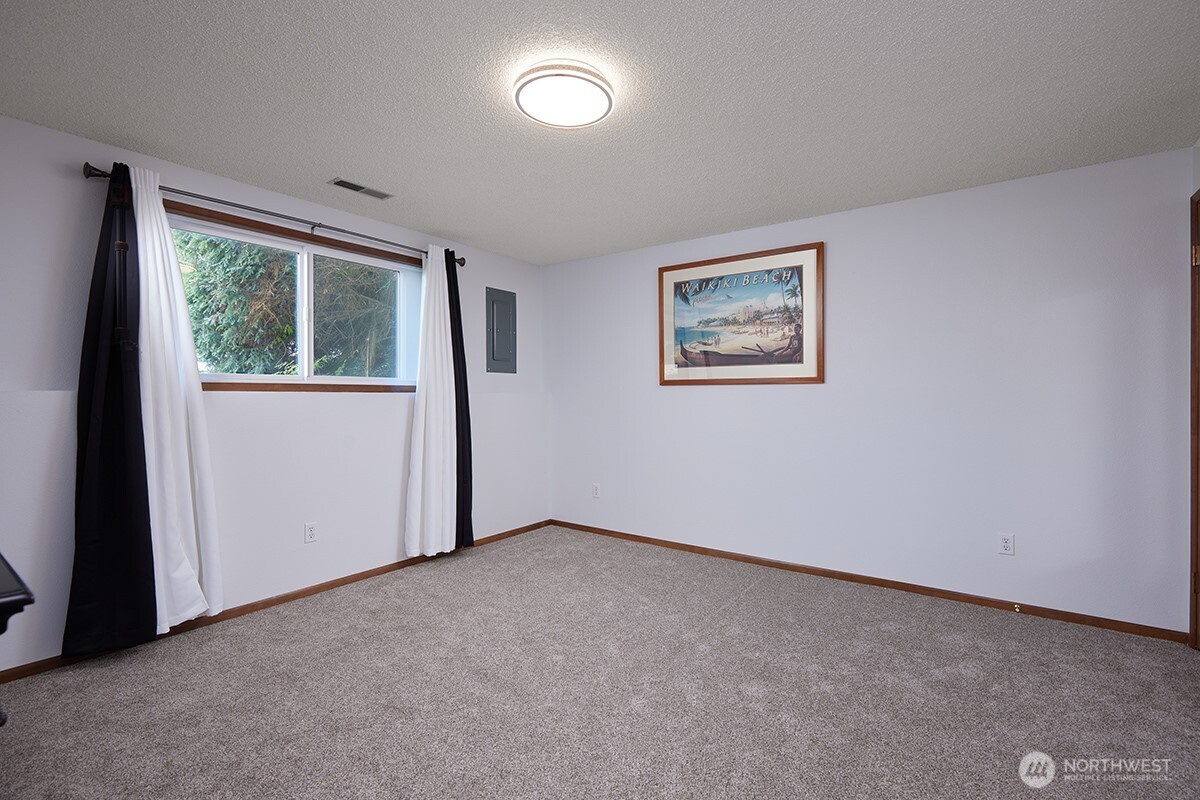 1190 Lancer Property Photo 28
