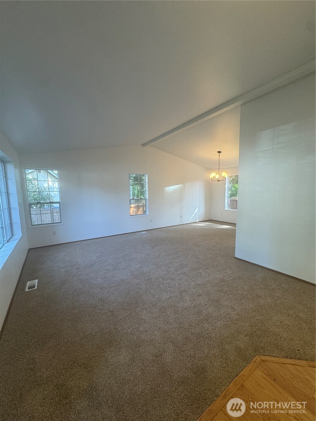 4204 Arbor Court Property Photo 9
