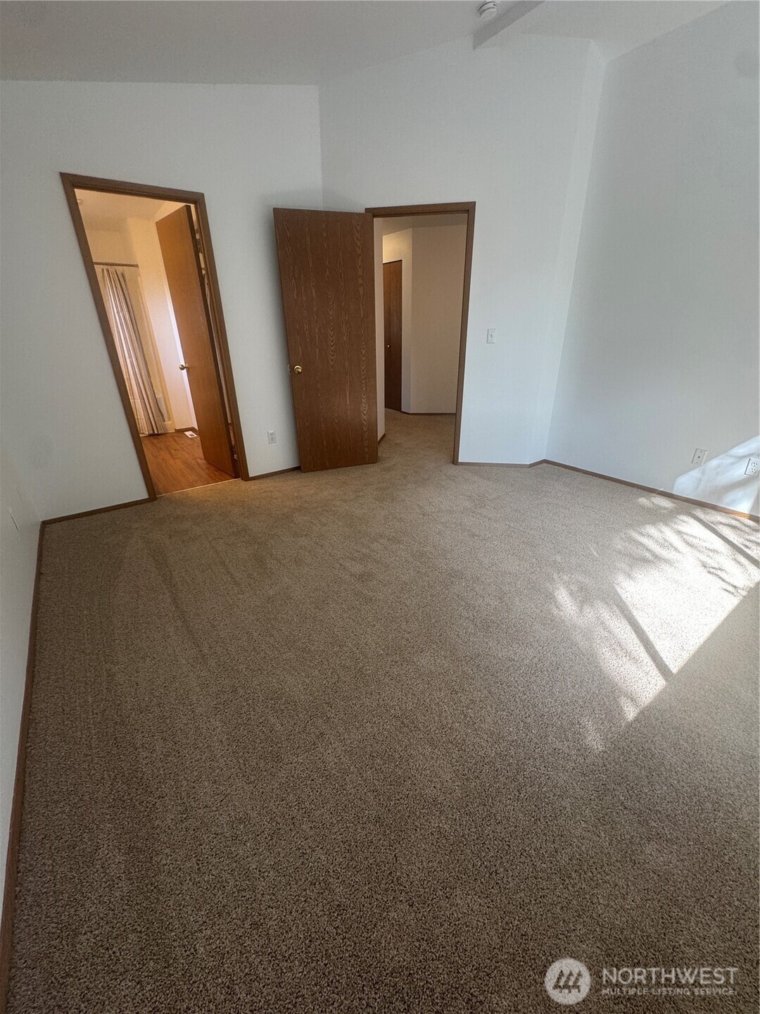 4204 Arbor Court Property Photo 22
