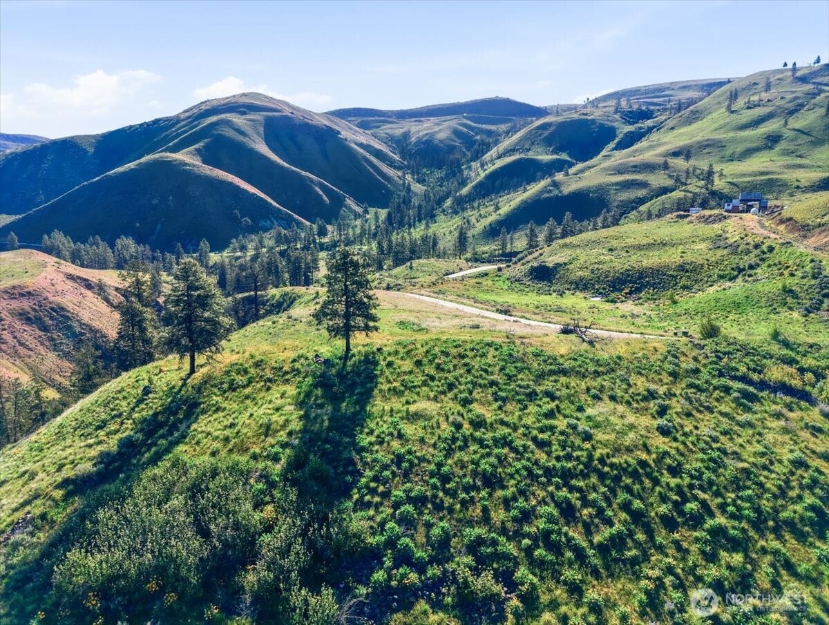 25 Chelan Hills Acres Road Property Photo 2