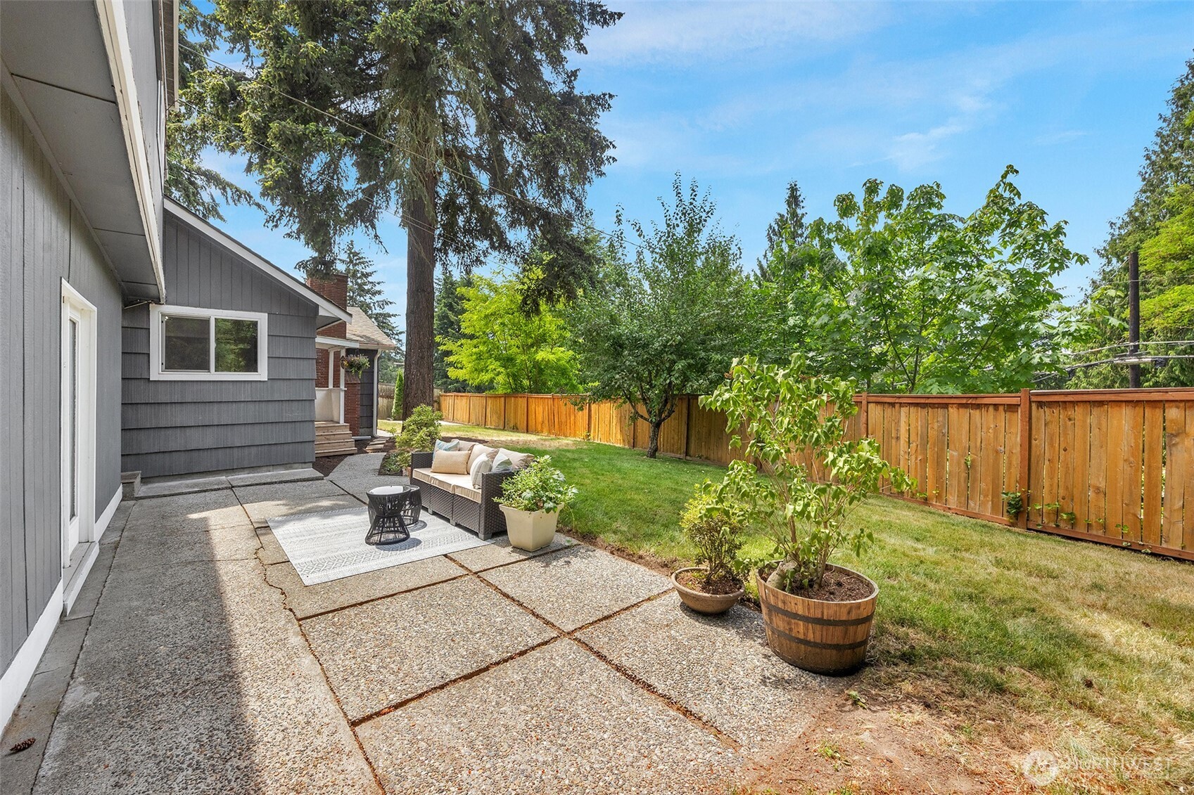 17806 83rd Place Property Photo 3
