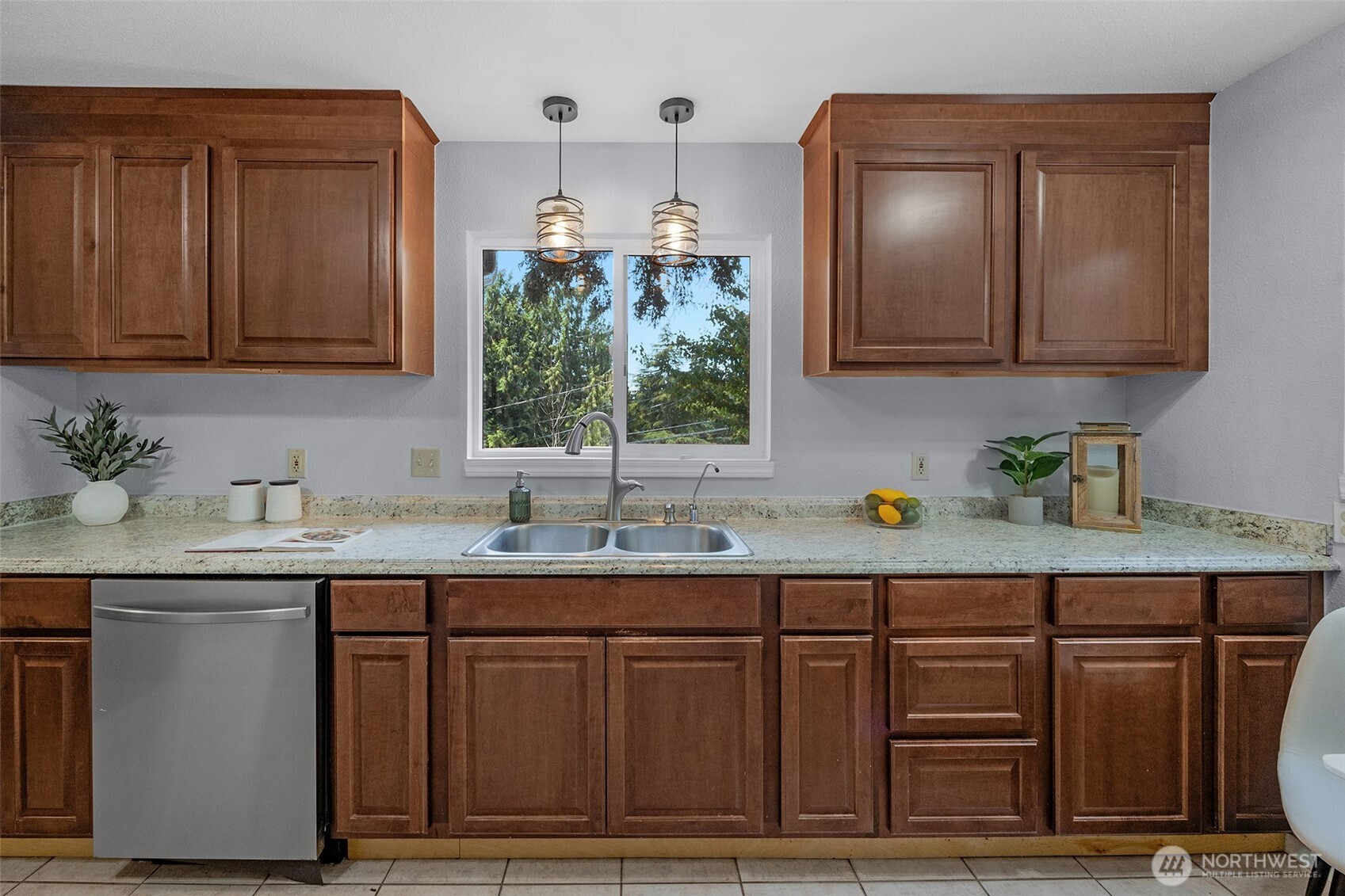 17806 83rd Place Property Photo 13