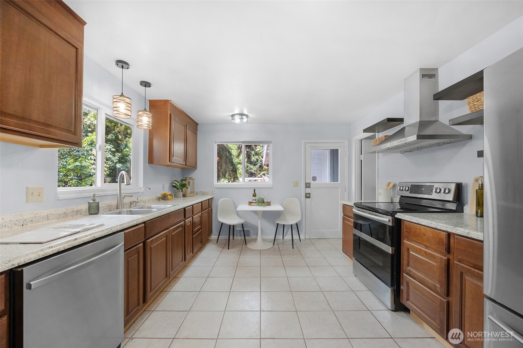 17806 83rd Place Property Photo 14