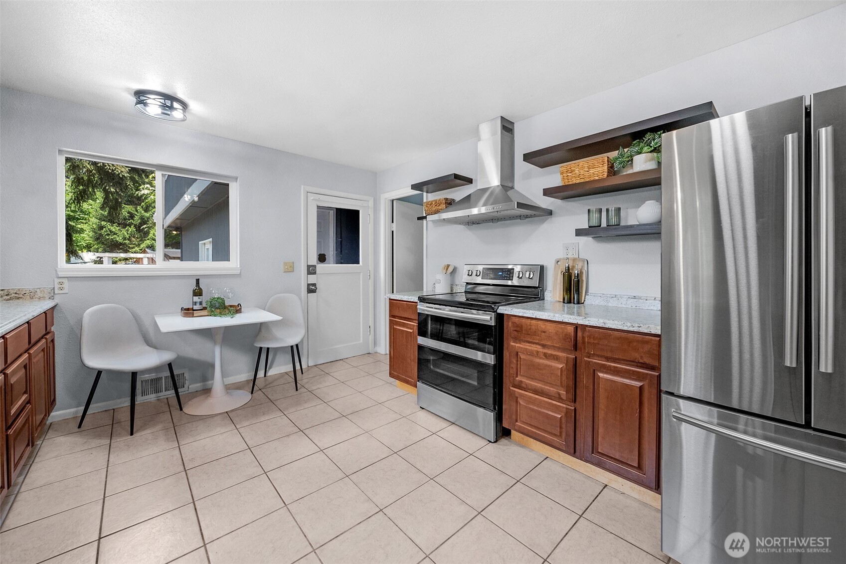 17806 83rd Place Property Photo 16