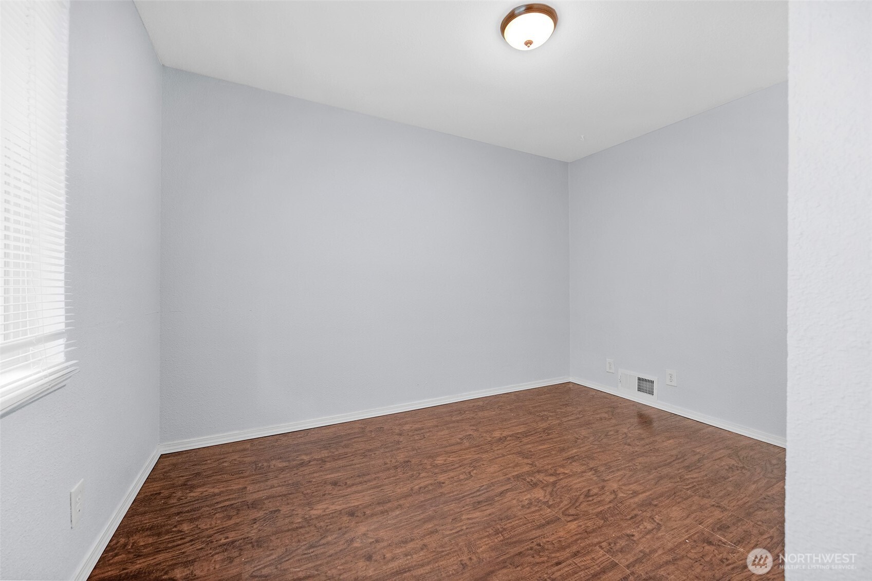 17806 83rd Place Property Photo 21
