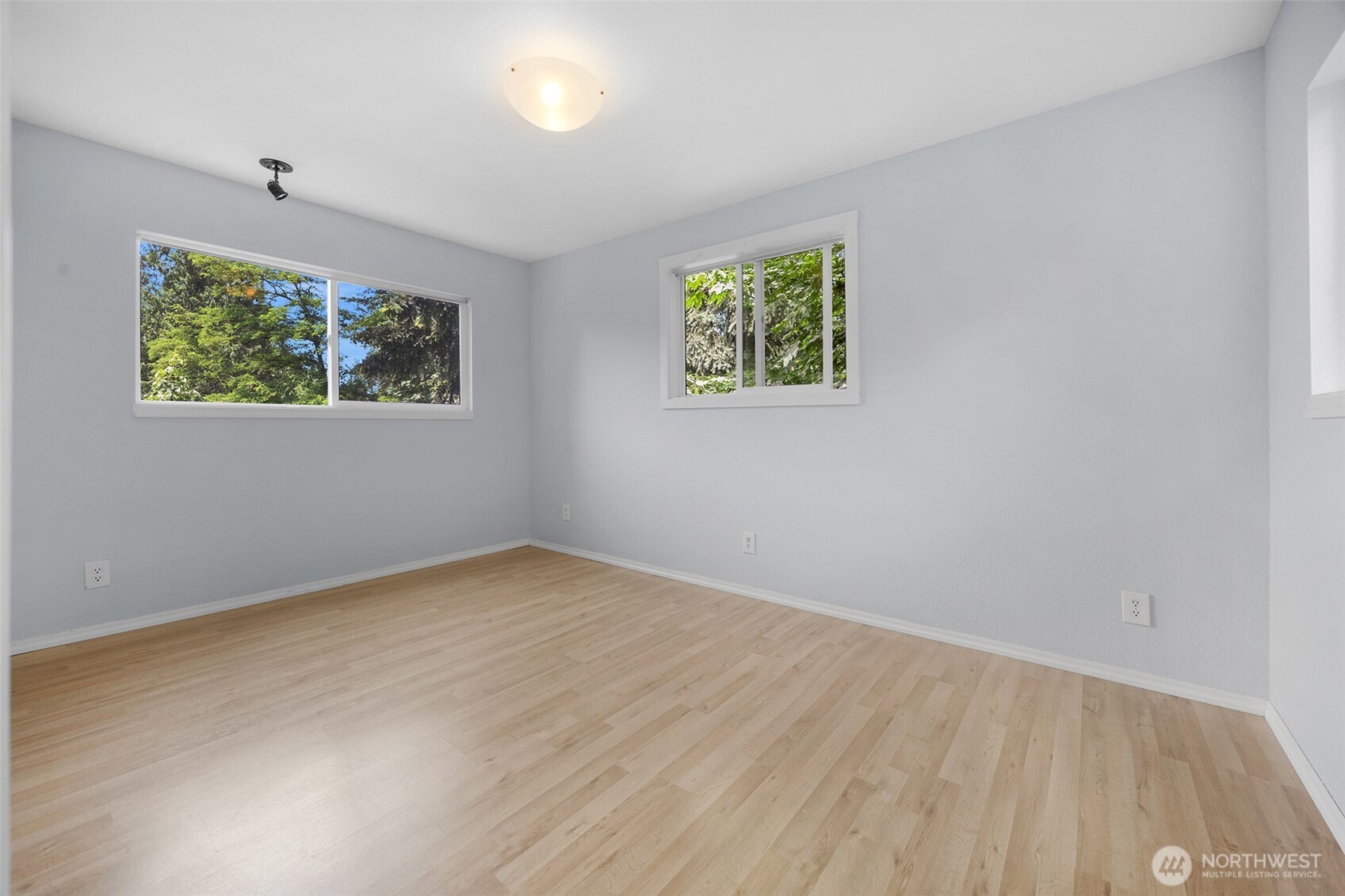 17806 83rd Place Property Photo 25
