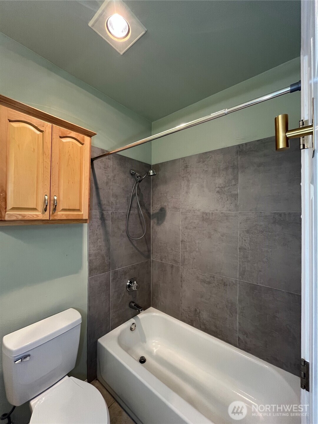 801 Rainier Avenue A203 Property Photo 15