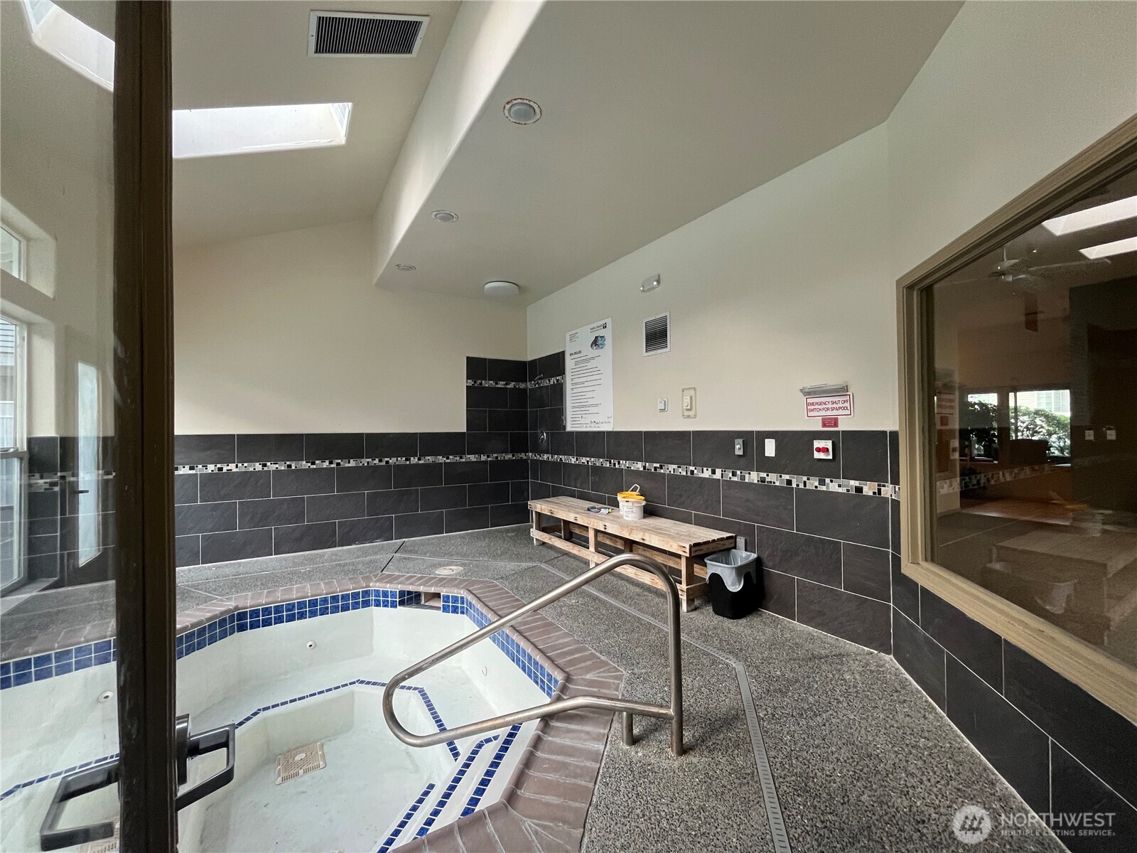 801 Rainier Avenue A203 Property Photo 23