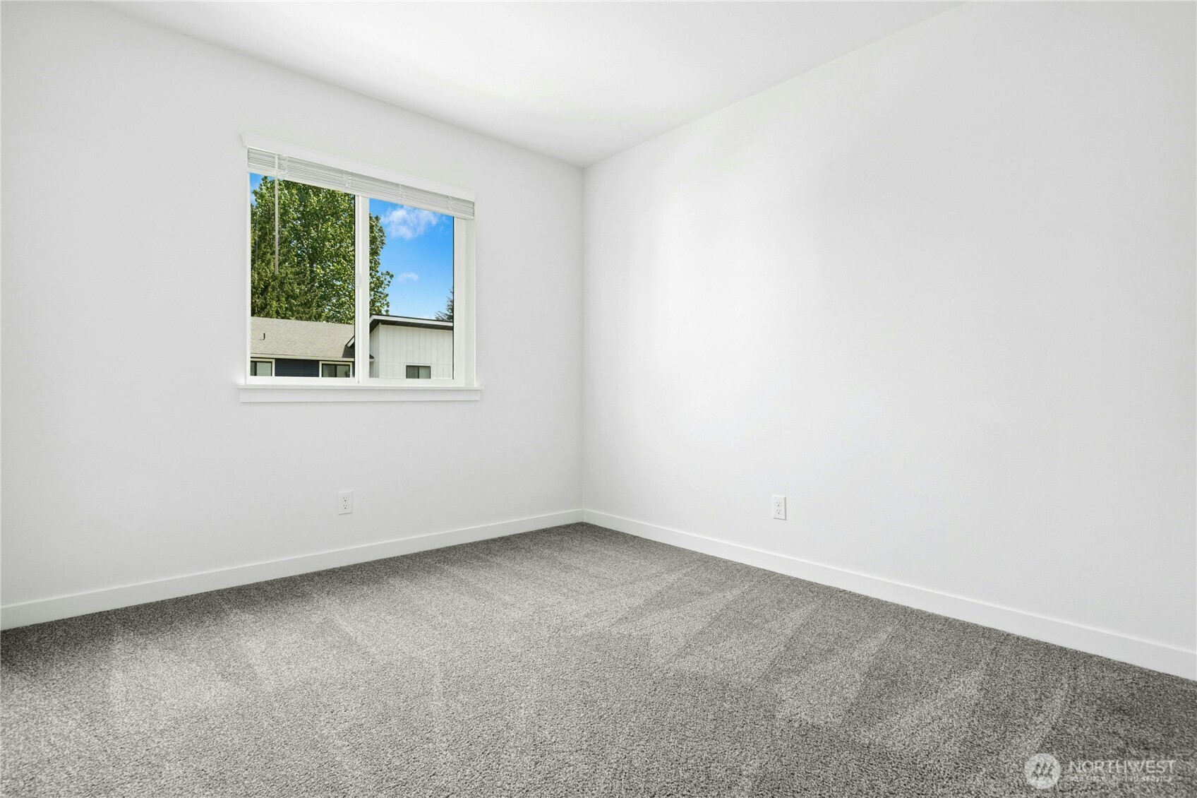 174 Countryman Drive Property Photo 24
