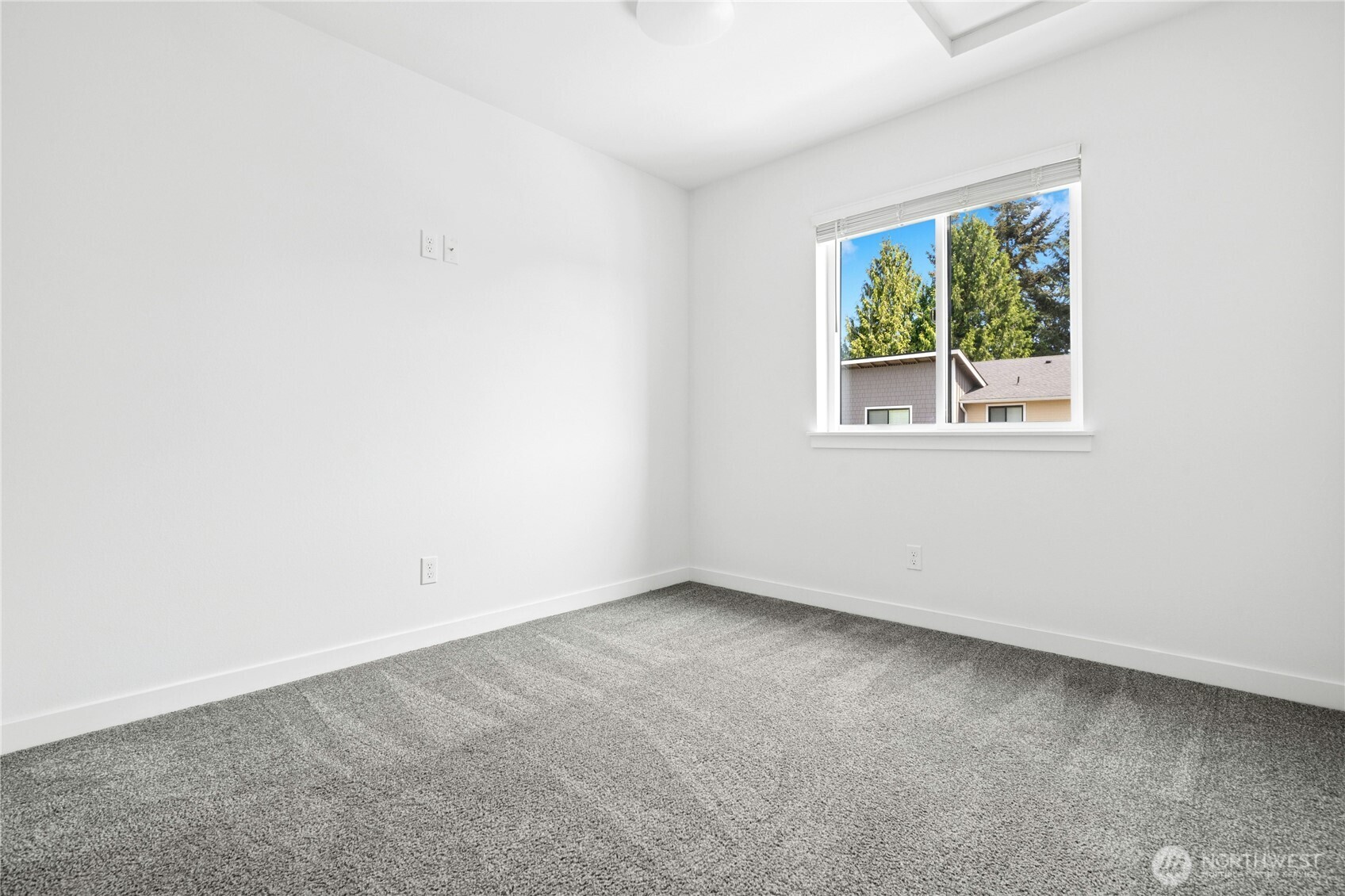 174 Countryman Drive Property Photo 26