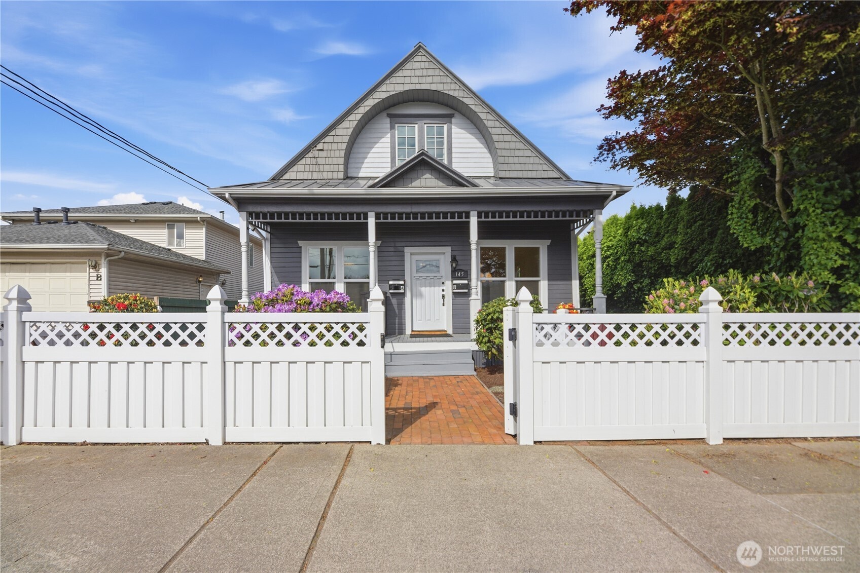 145 Park Avenue Property Photo 2