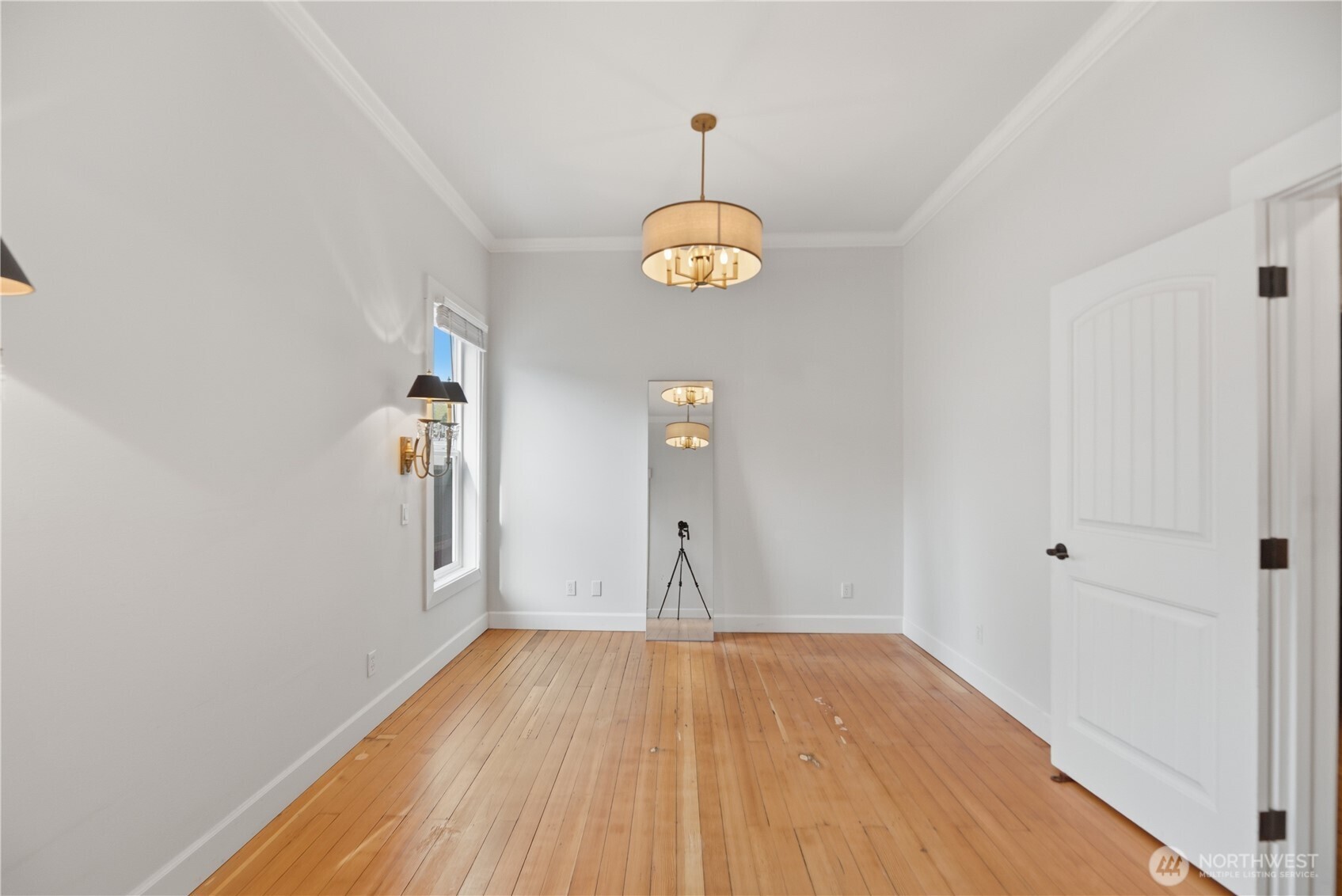 145 Park Avenue Property Photo 15