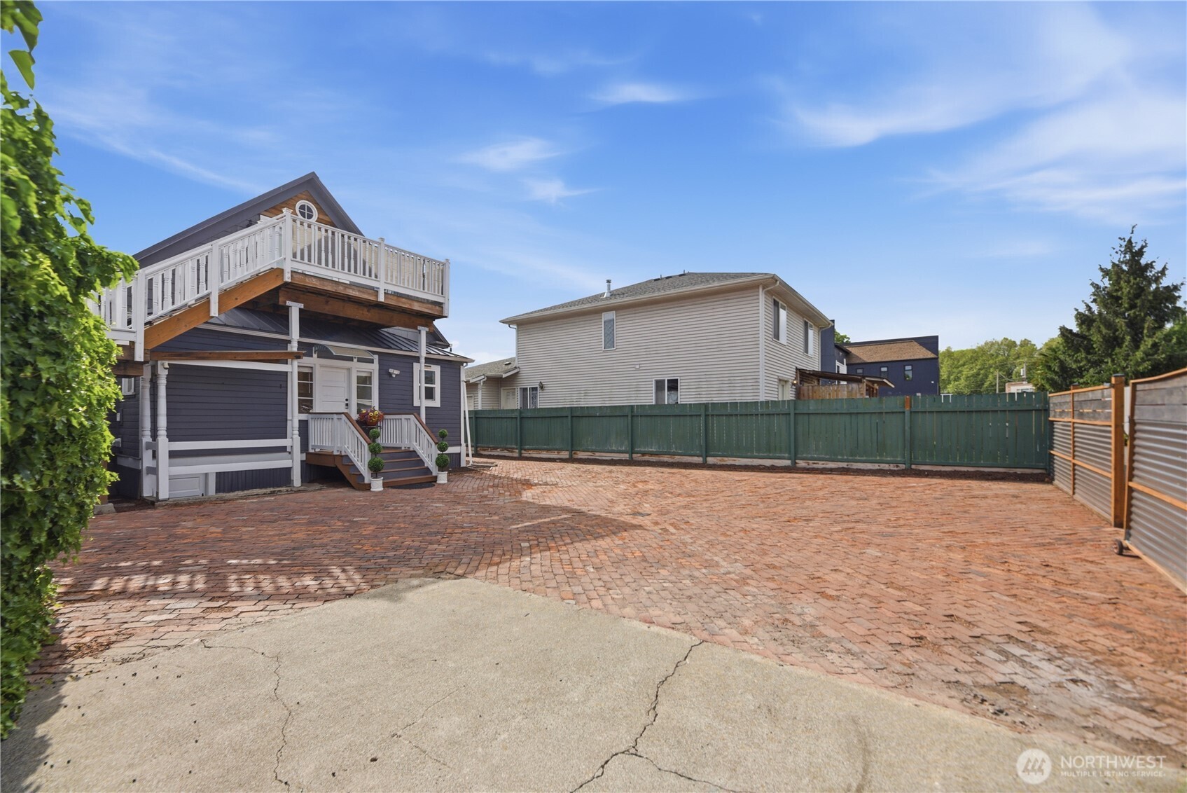 145 Park Avenue Property Photo 36