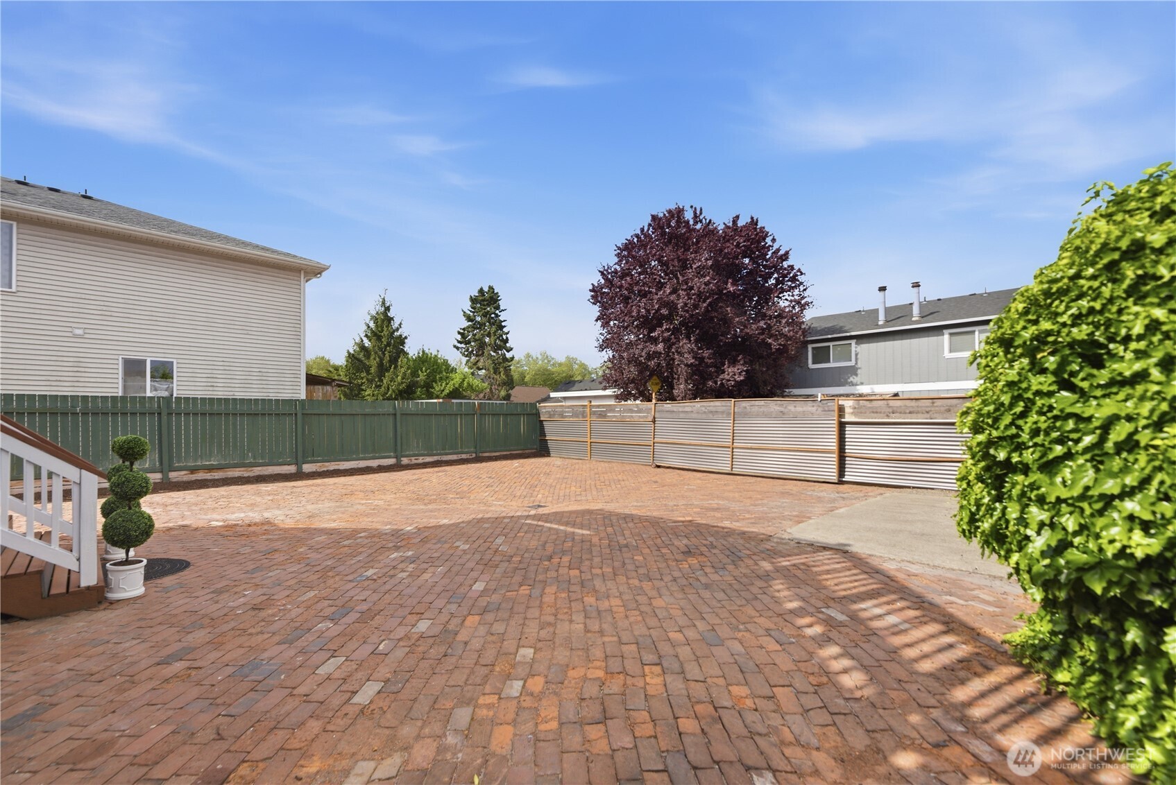 145 Park Avenue Property Photo 37