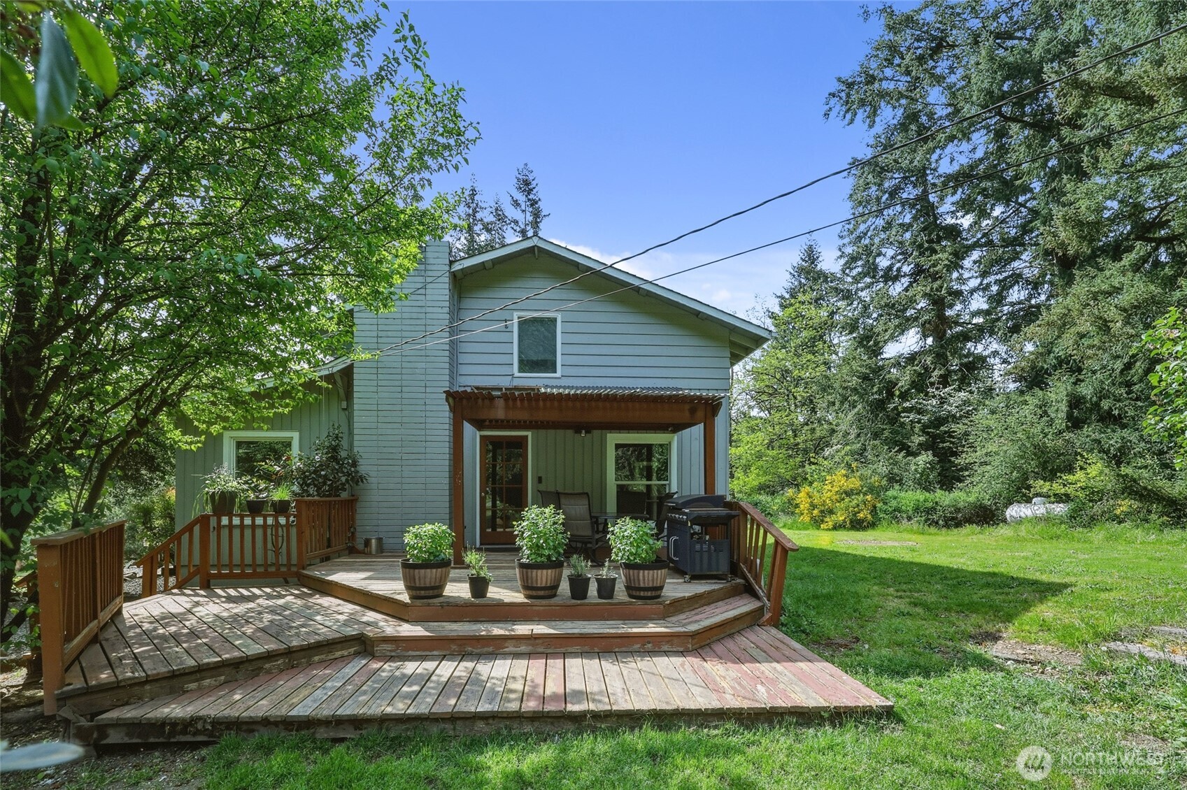 1005 Delphi Road Property Photo 2