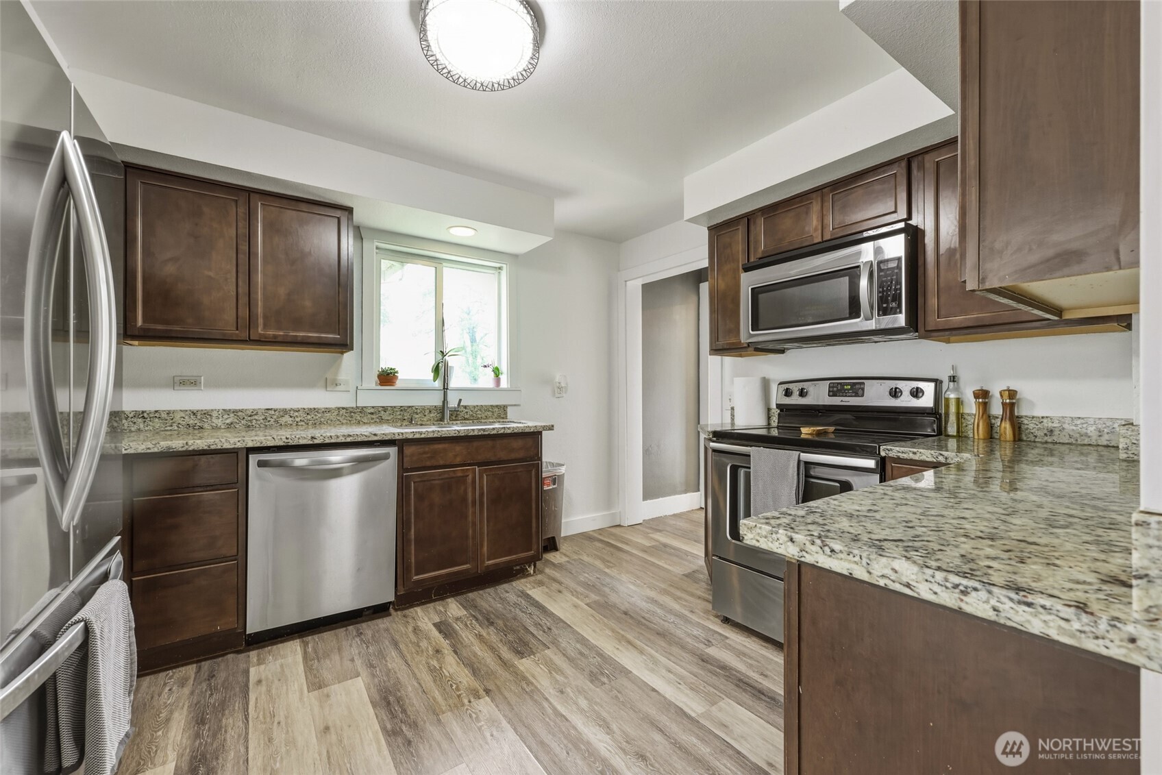 1005 Delphi Road Property Photo 11