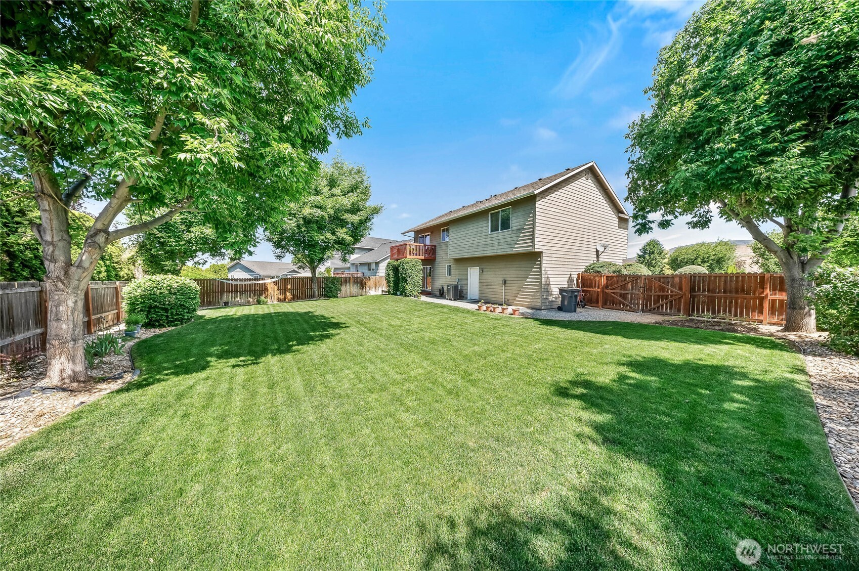 2427 Bellanca Ct Property Photo 28