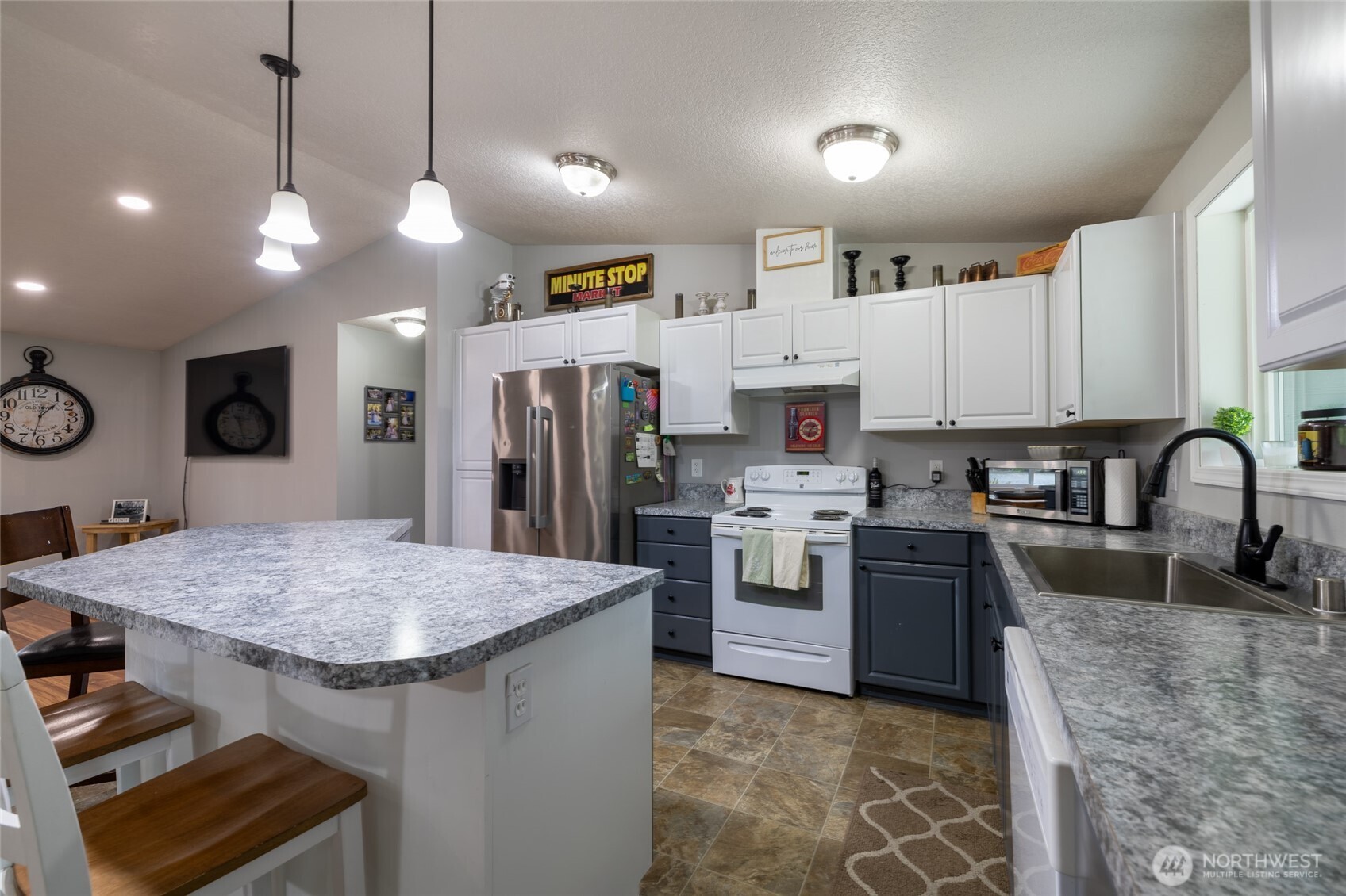 3381 Jackson Highway Property Photo 8