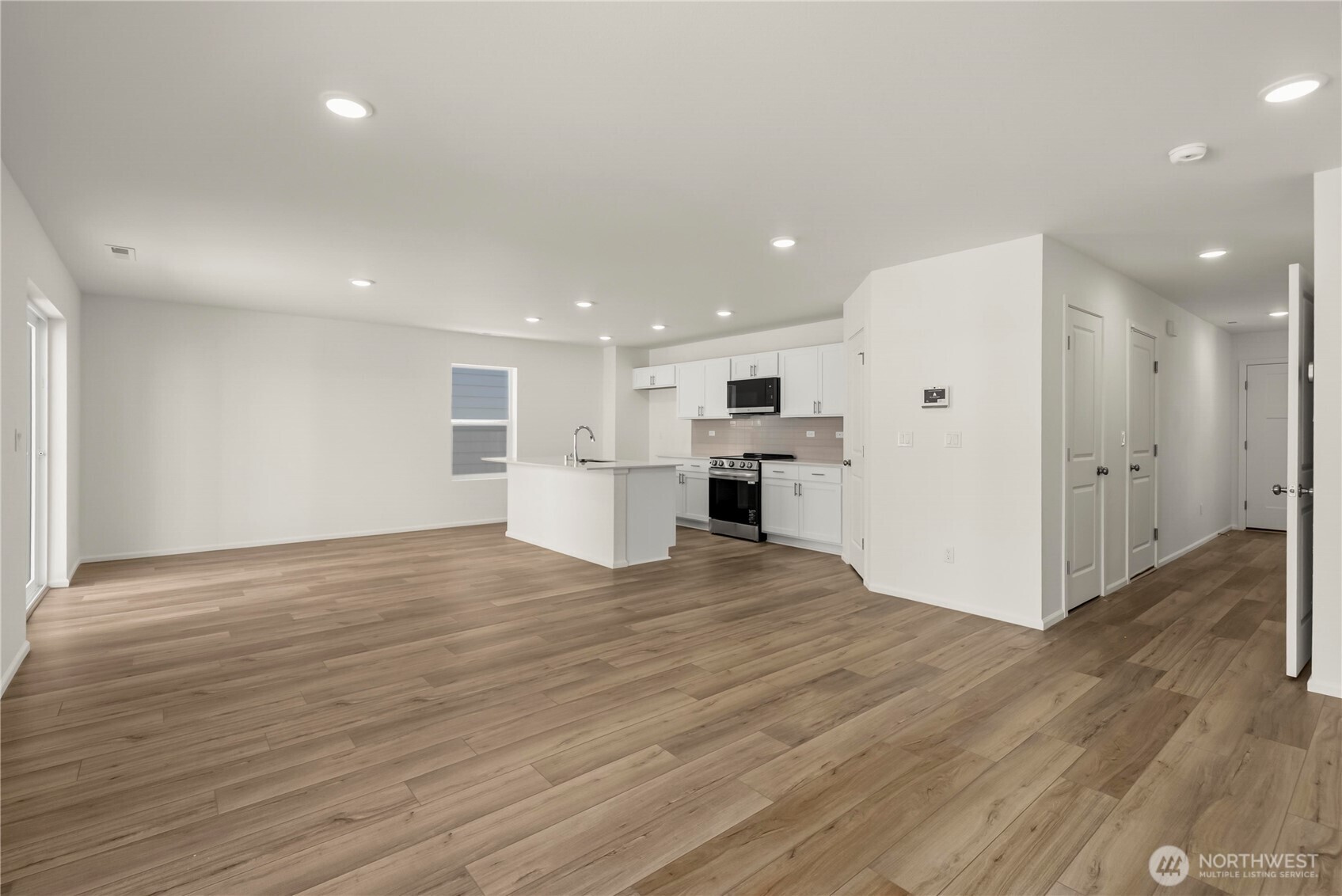 32313 Bryant Road Property Photo 5