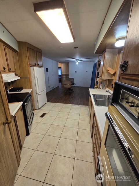 2302 R Street 43 Property Photo 9