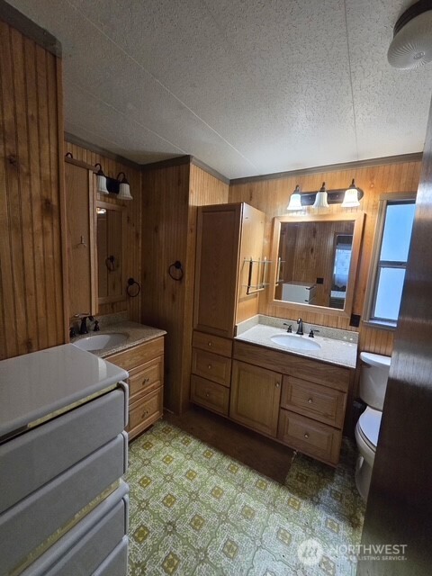2302 R Street 43 Property Photo 15