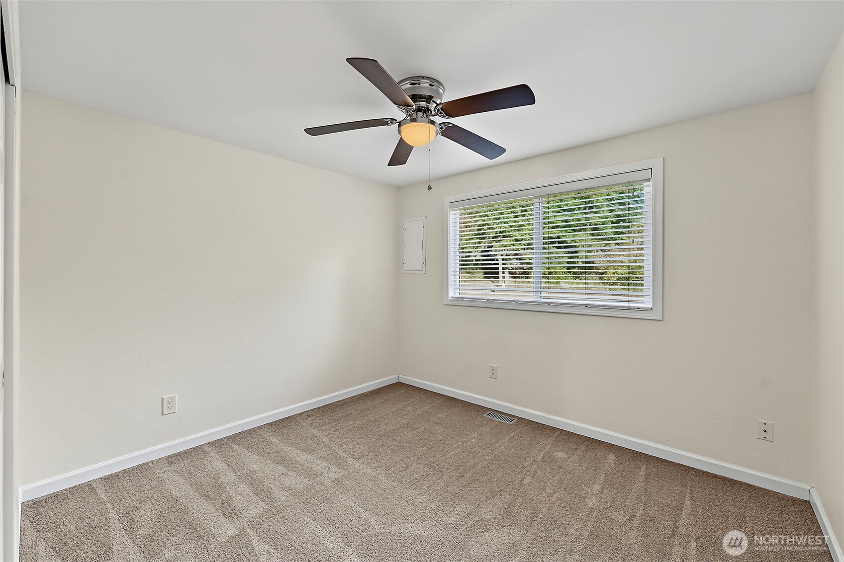 24302 103rd Avenue Property Photo 10