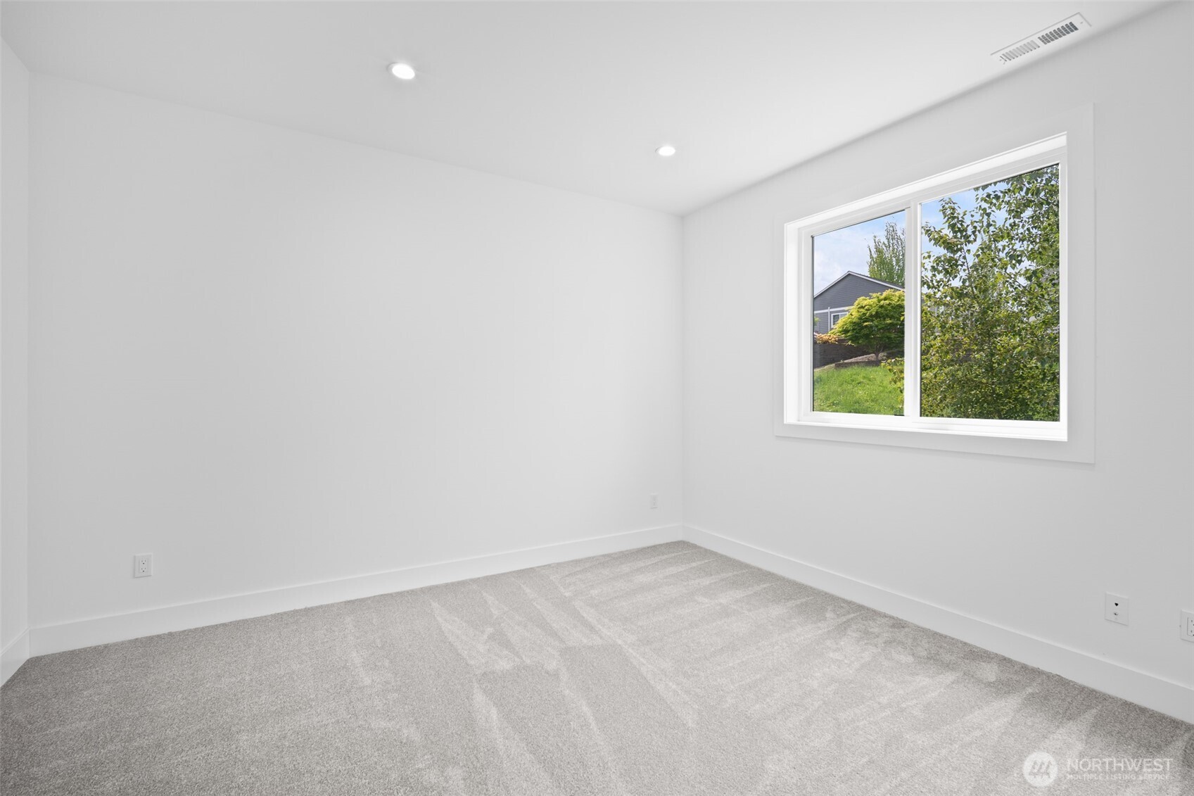 2150 Riverstone Loop Property Photo 25