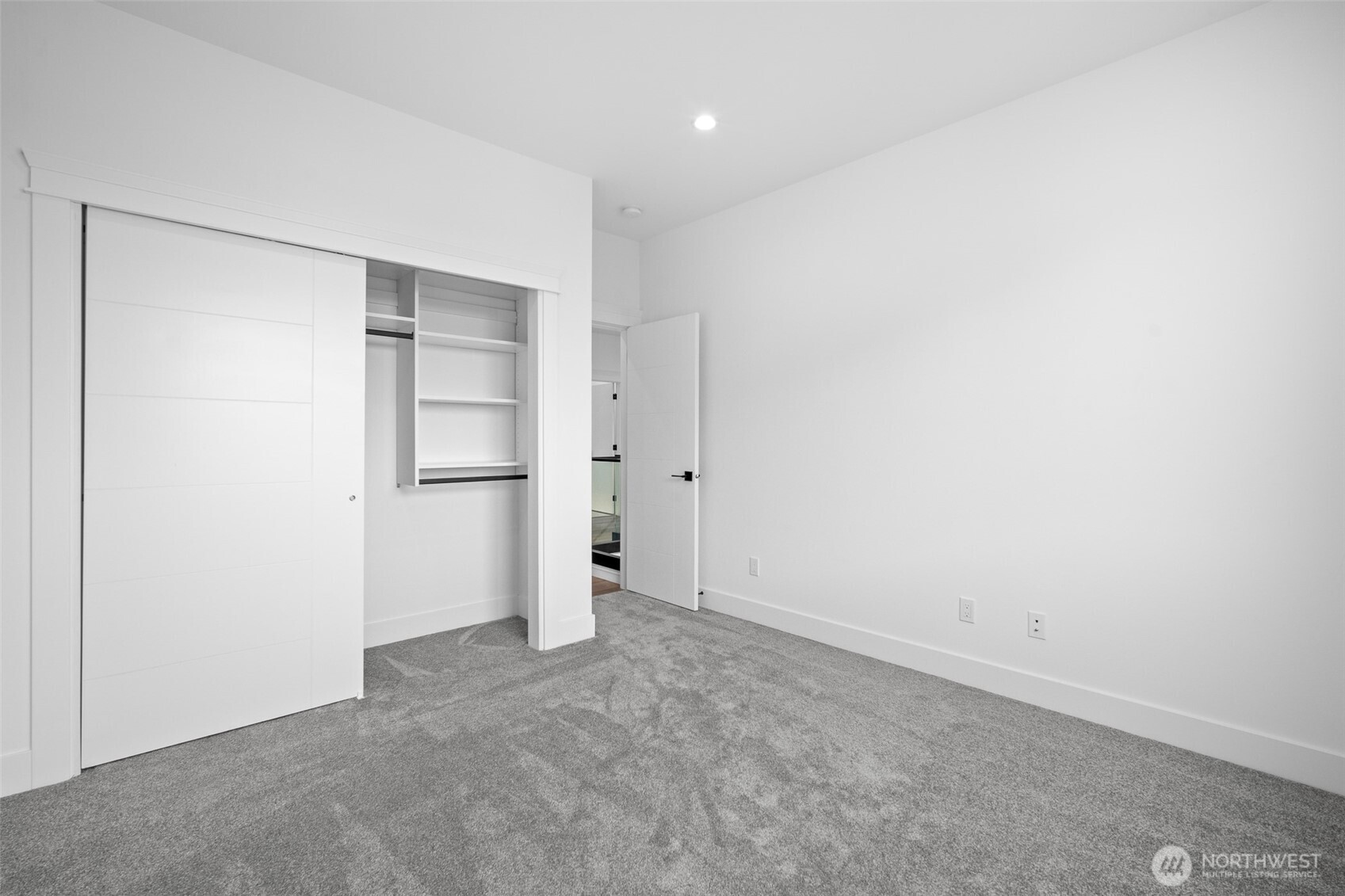 2150 Riverstone Loop Property Photo 29
