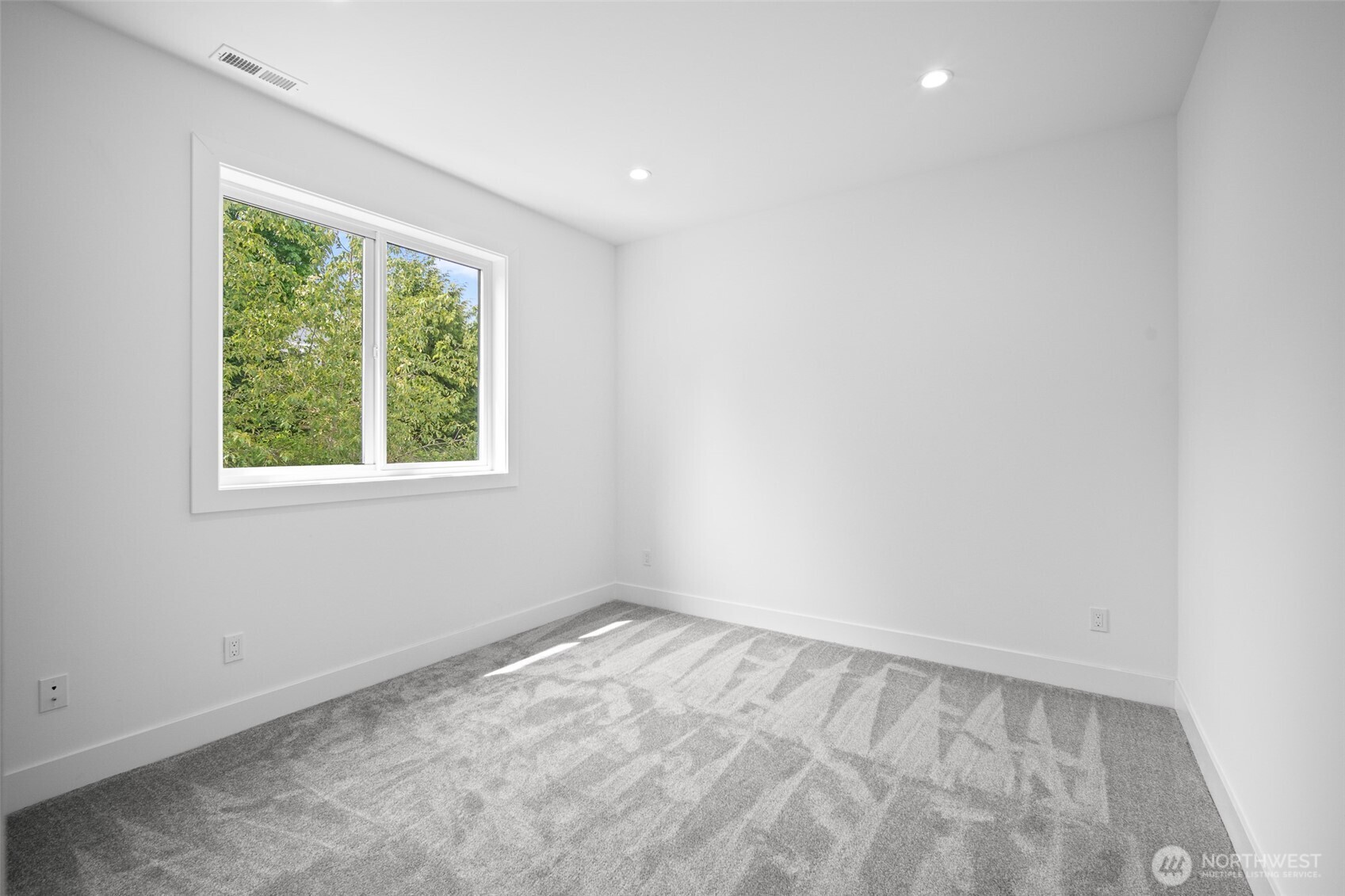2150 Riverstone Loop Property Photo 30