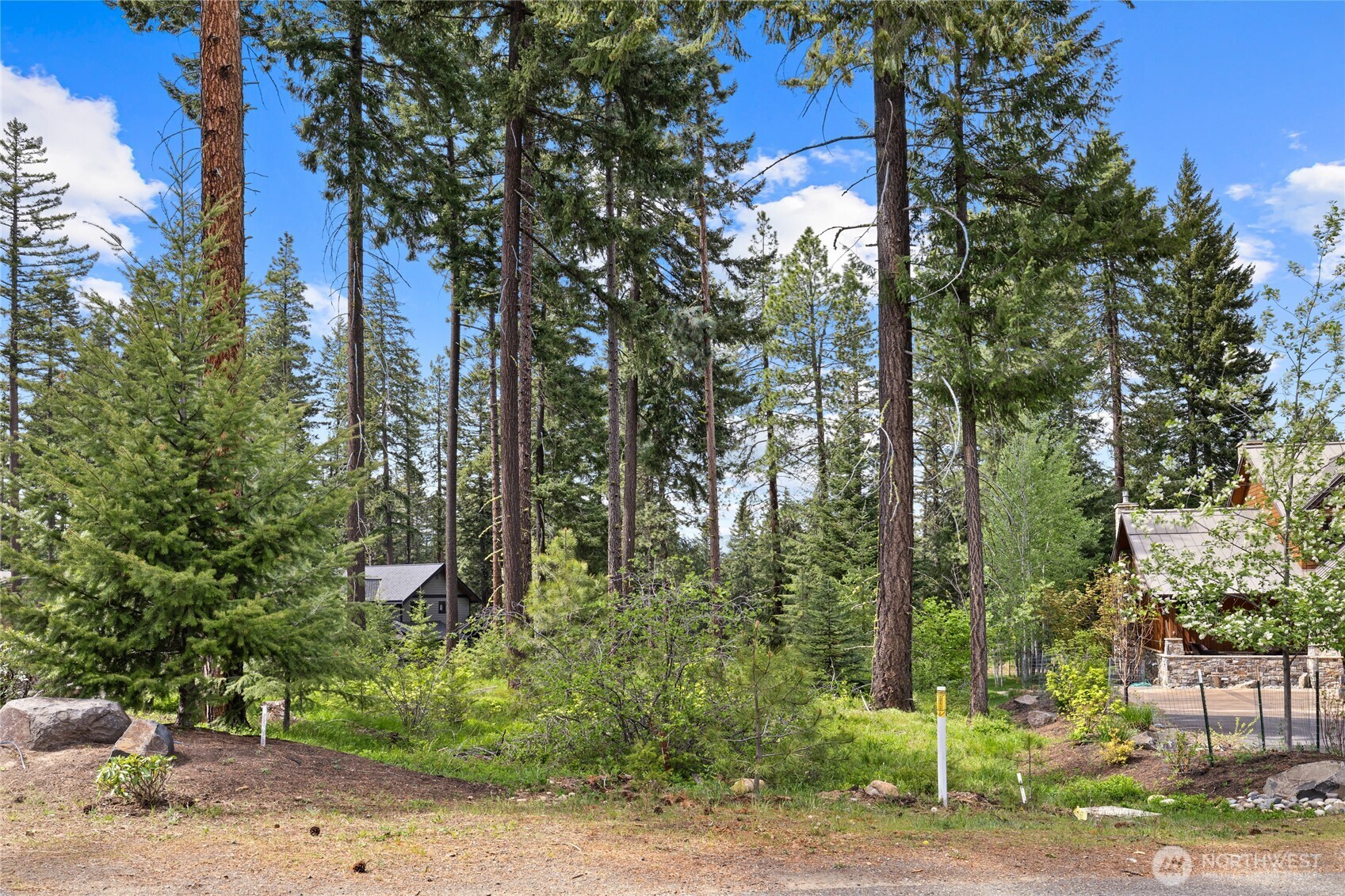 261 Maple Leaf Loop Property Photo 6