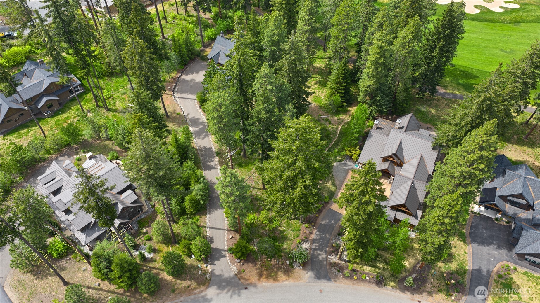 261 Maple Leaf Loop Property Photo 17