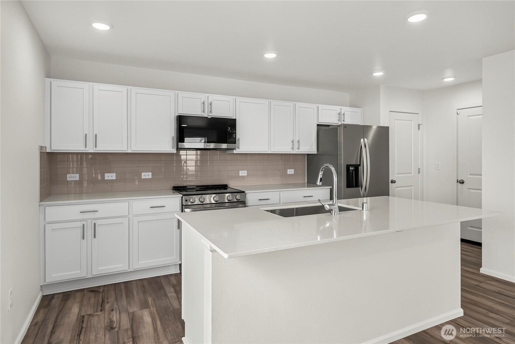 1454 Salzer Creek Loop Property Photo 15