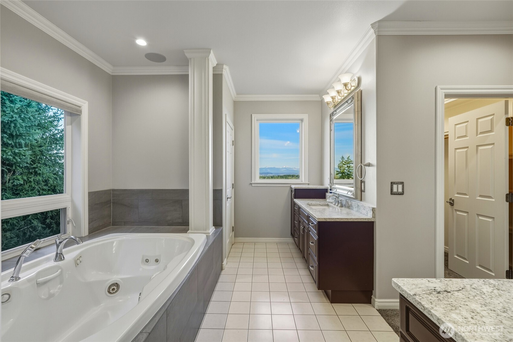 514 Wayne's Ridge Circle Property Photo 21