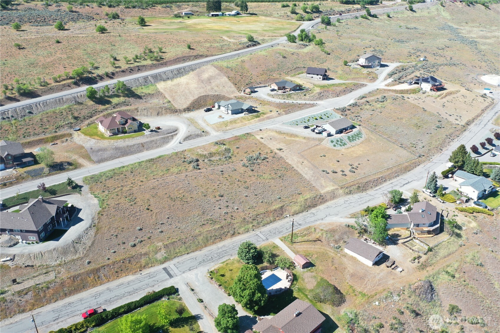 1308 Mansfield Drive Property Photo 10
