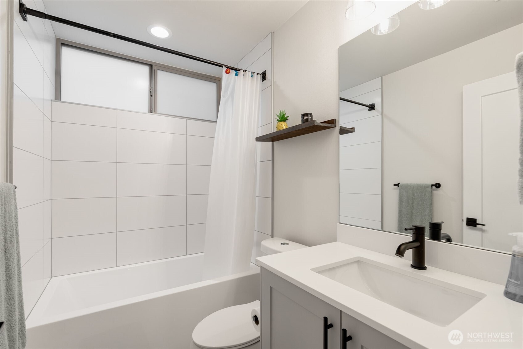 8015 Mary Avenue D Property Photo 22
