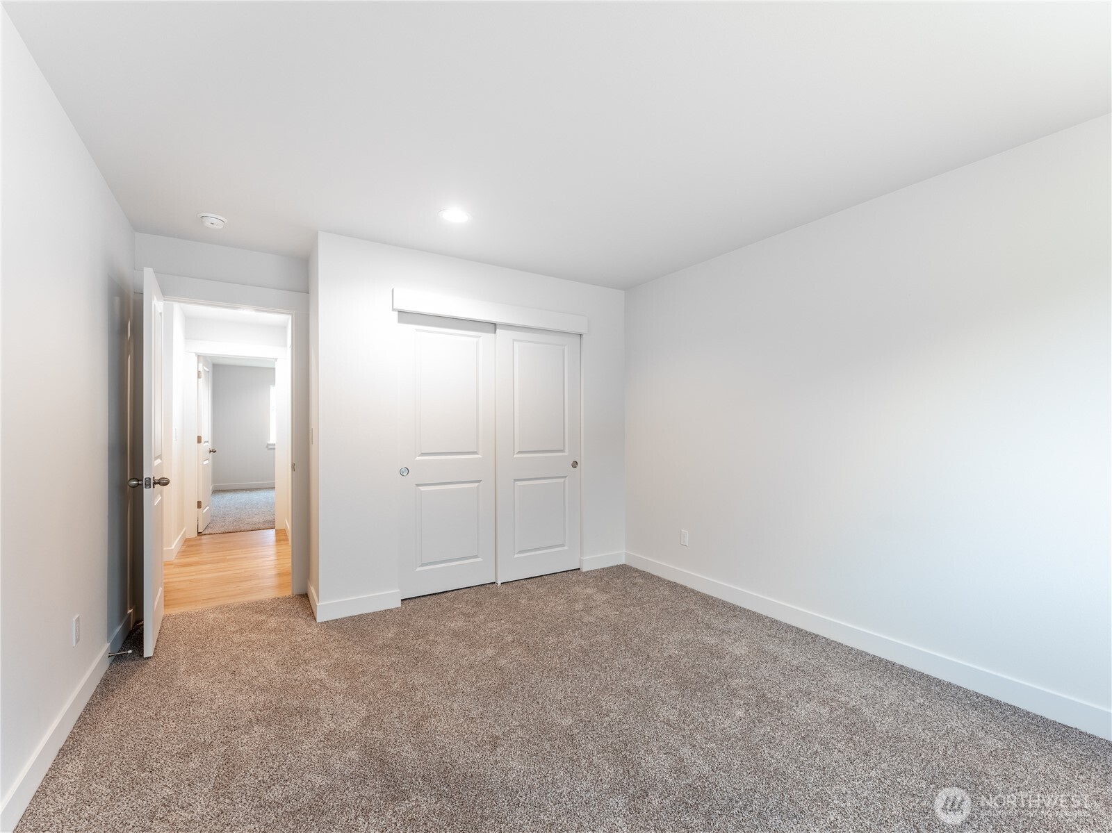 186 Salmon Drive Property Photo 23